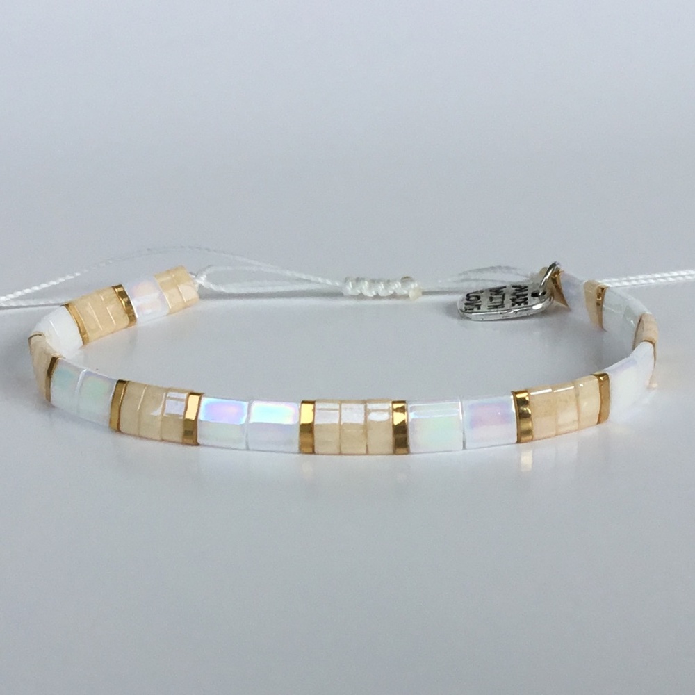 🆕 Miyuki tila bead bracelet